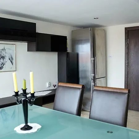 Harmonious And Relaxing 1Bd In Vinitsa, Near Beach Appartamento